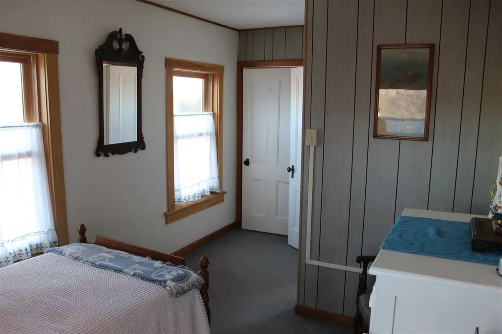 1553 West Shore Road Isle La Motte VT 05463