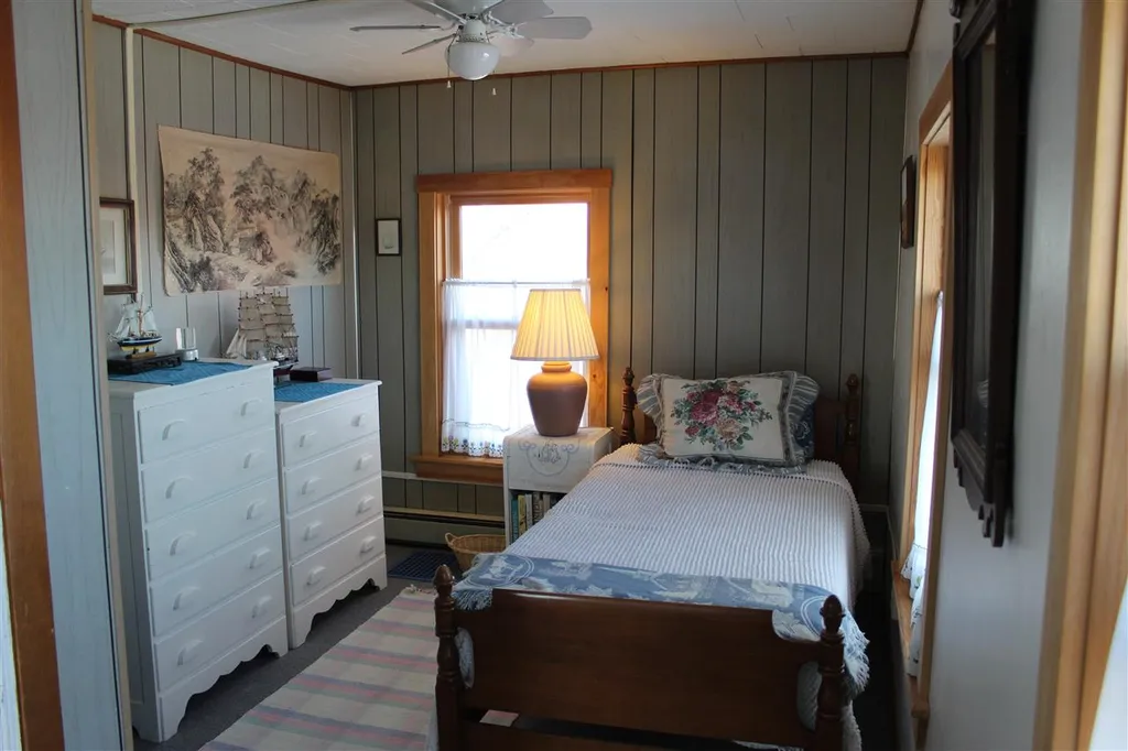 1553 West Shore Road Isle La Motte VT 05463