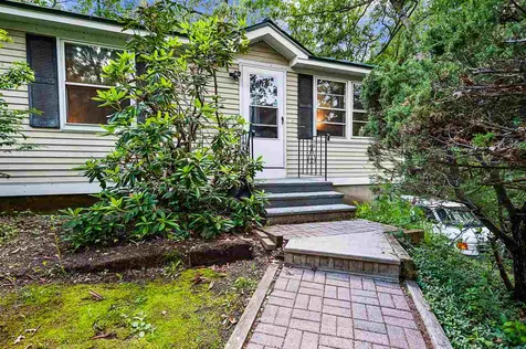 77 Bush Hill Road Hudson NH 03051