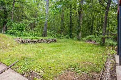 77 Bush Hill Road Hudson NH 03051