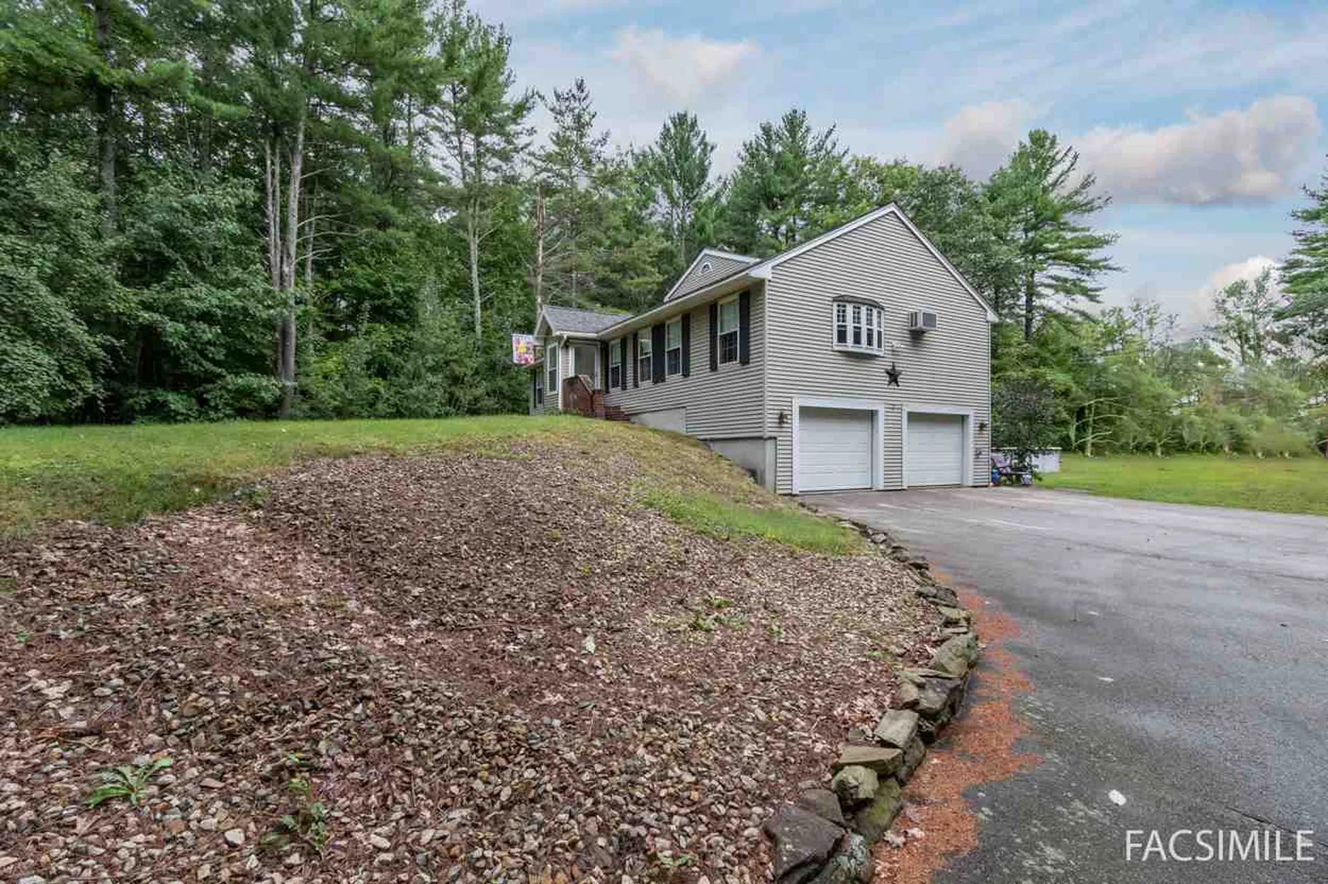 332 N Pond Road Chester NH 03036