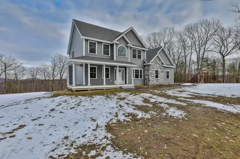 70 Ridgeview Lane New Boston NH 03070