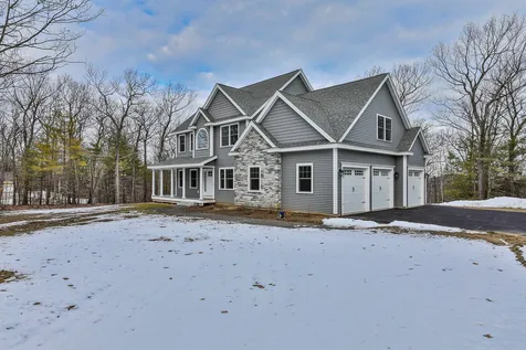 70 Ridgeview Lane New Boston NH 03070