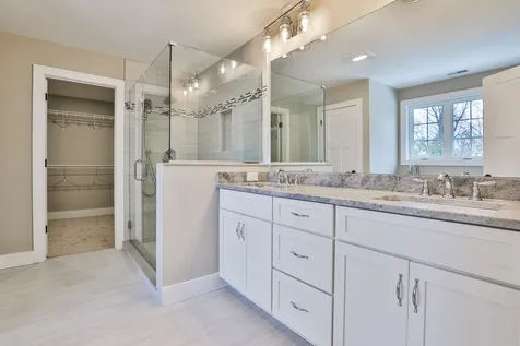 70 Ridgeview Lane New Boston NH 03070