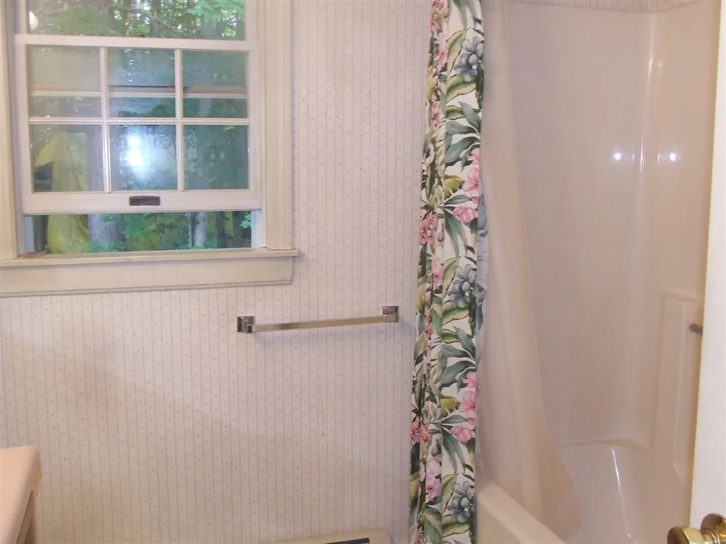 62 Bryant Mill Road Tamworth NH 03886