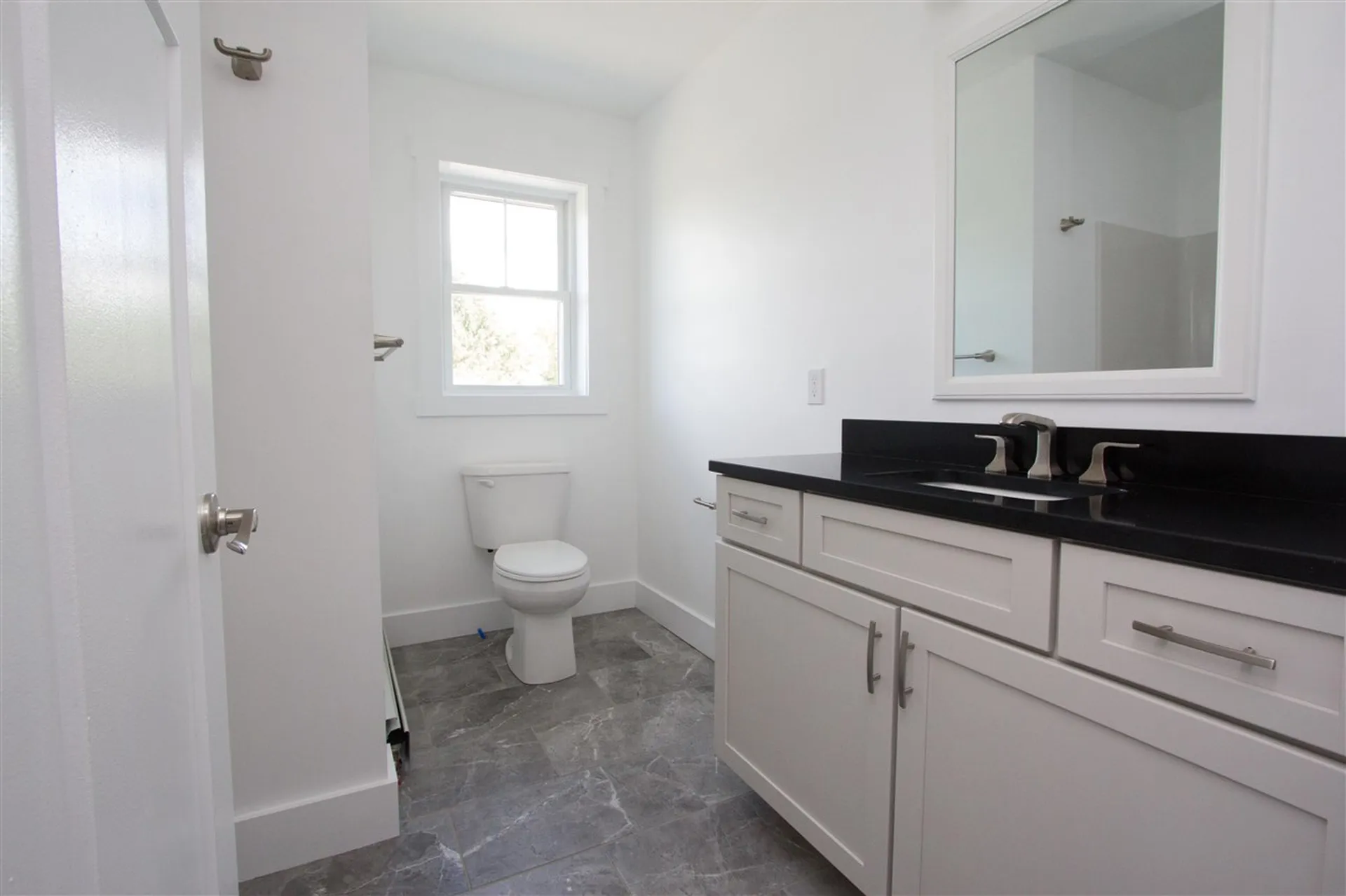 28 Taft Street Essex VT 05452