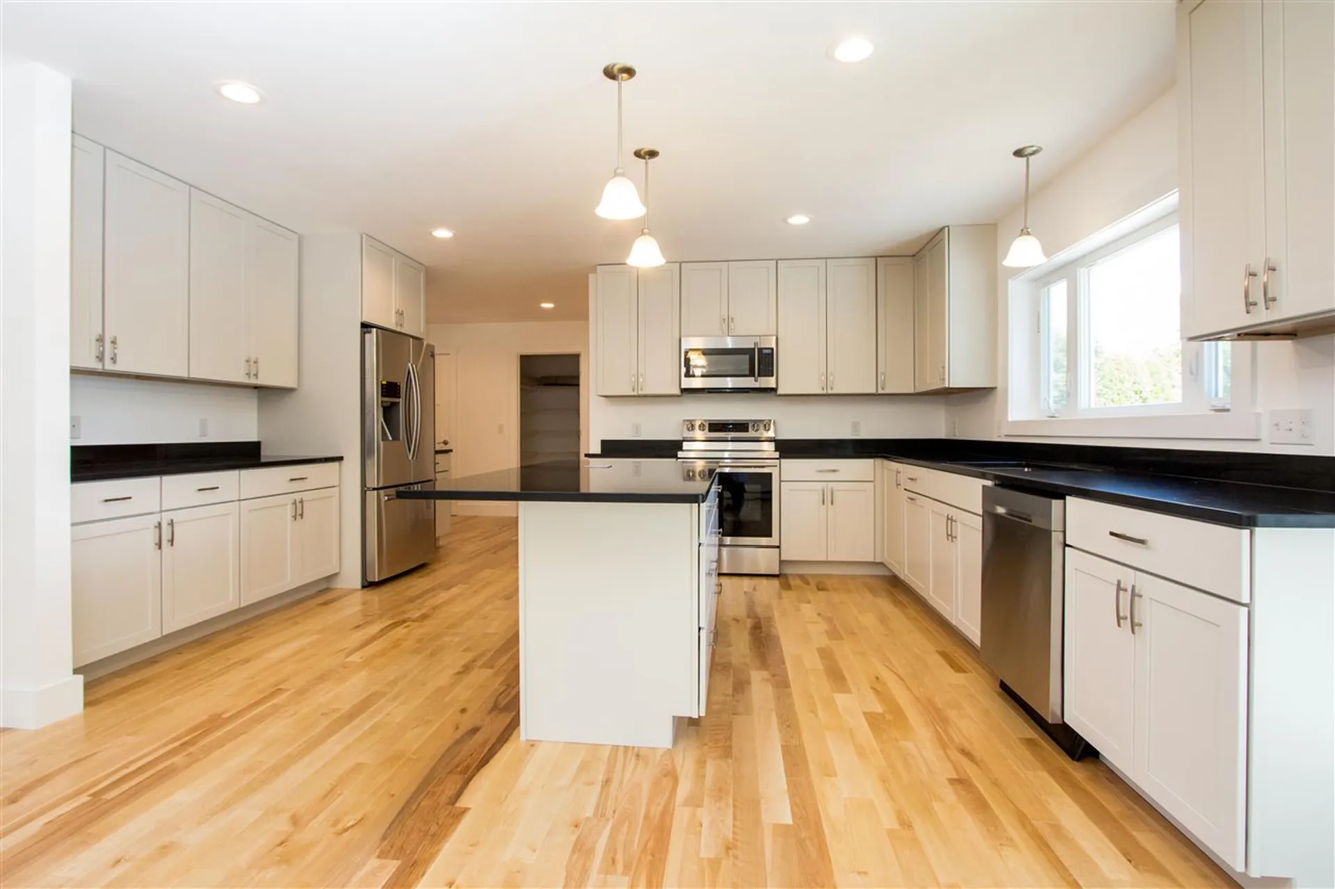 28 Taft Street Essex VT 05452