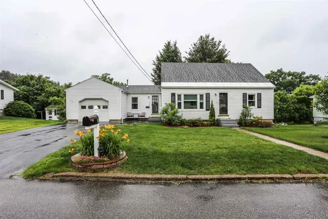 5 Bert Street Hooksett NH 03106