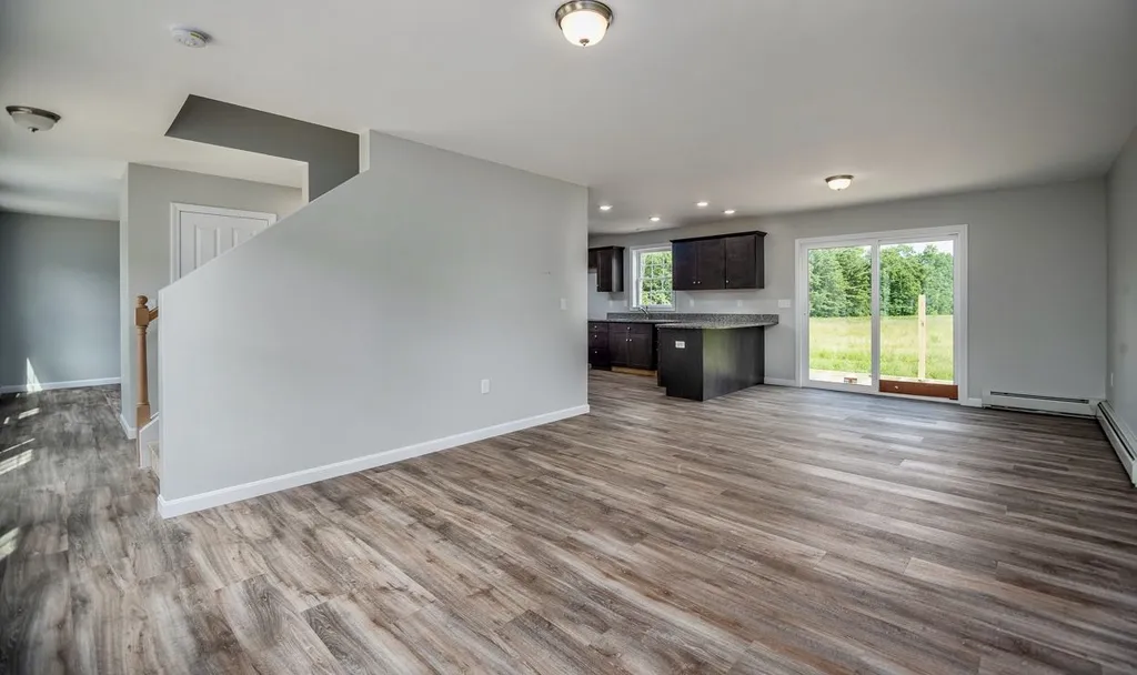 703 Hall Road Barrington NH 03825