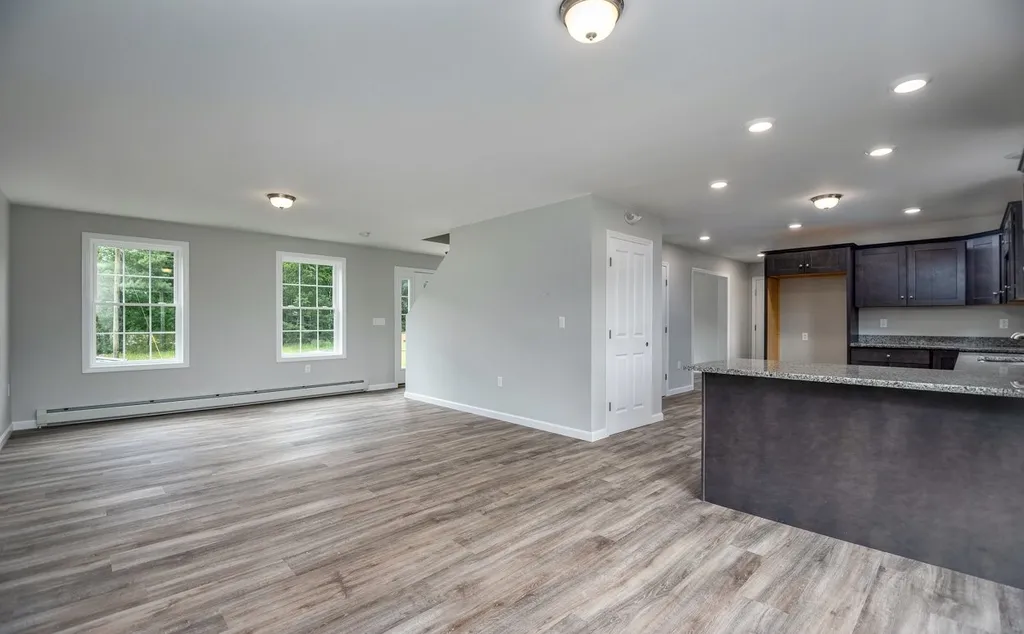 703 Hall Road Barrington NH 03825