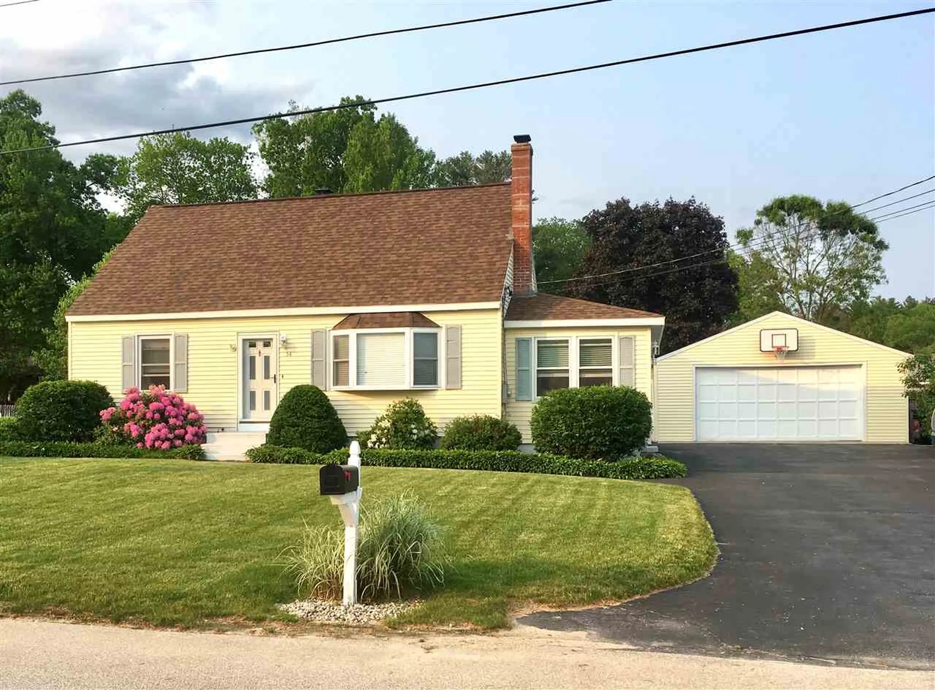 54 B Street Hudson NH 03051