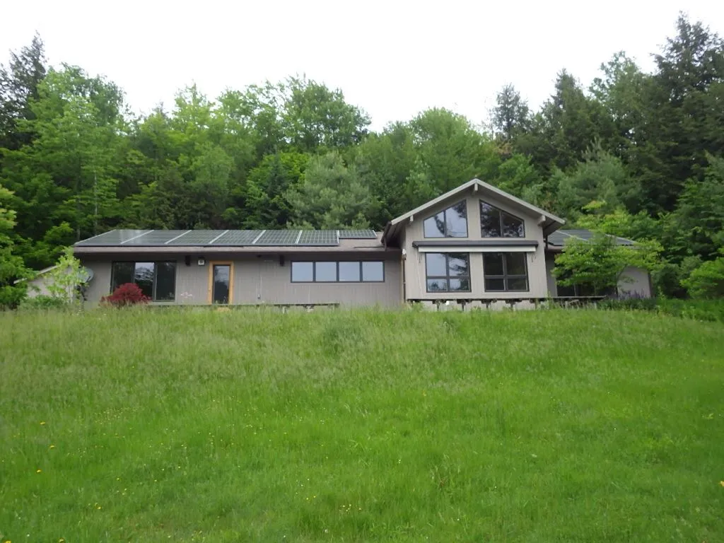 1345 Mayo Road Huntington VT 05462