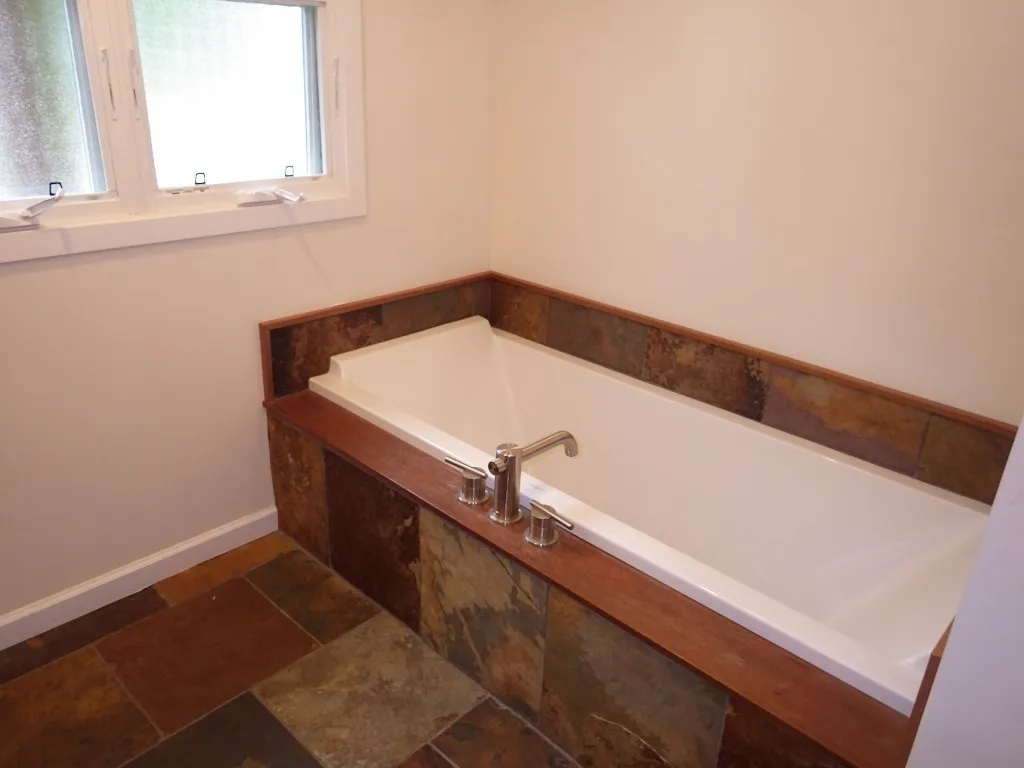 1345 Mayo Road Huntington VT 05462