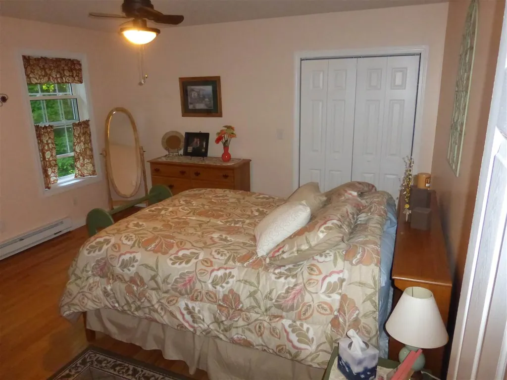 33 Juliet Lane Alton NH 03809