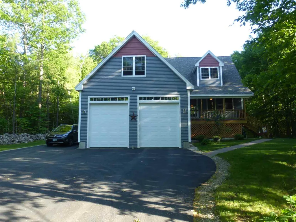 33 Juliet Lane Alton NH 03809