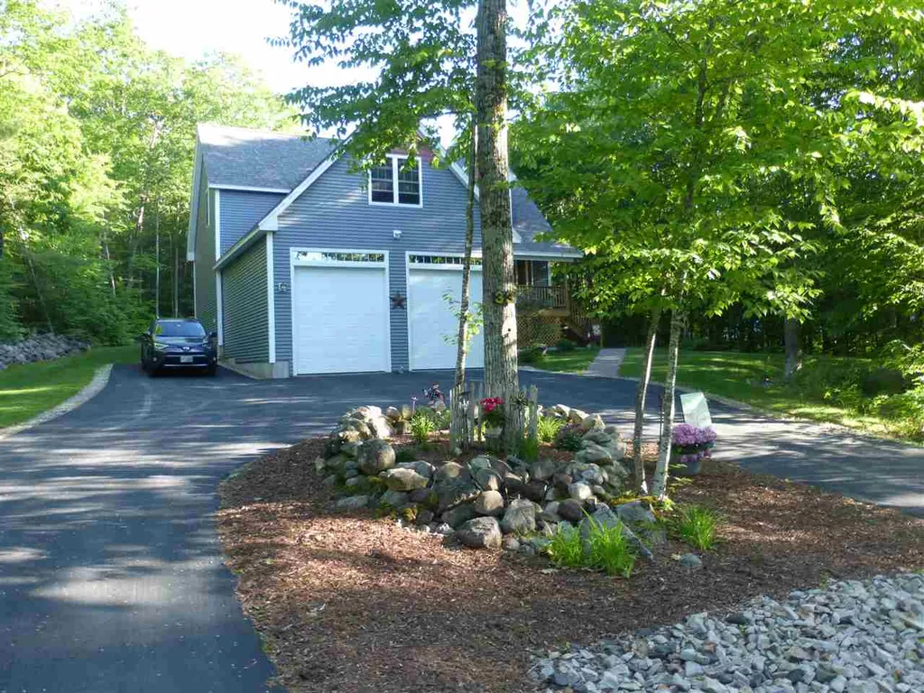 33 Juliet Lane Alton NH 03809