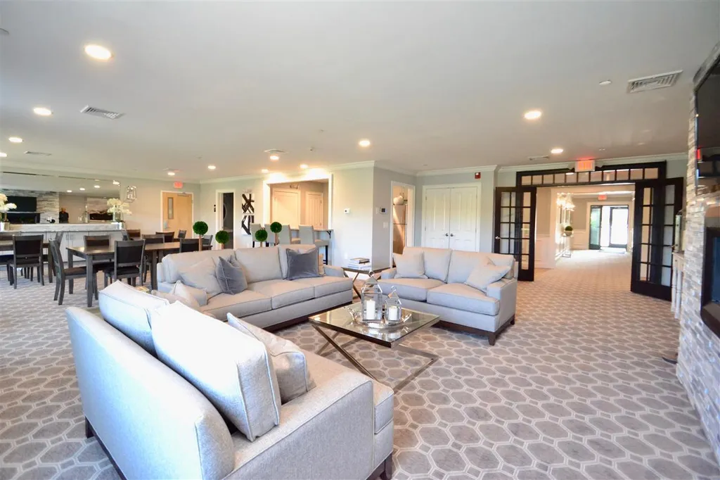 61 Acadia Lane Exeter NH 03833