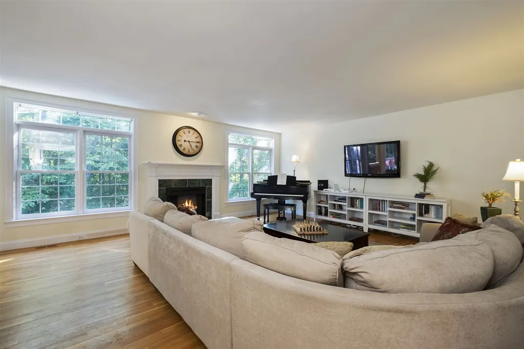 4 Emerson Road Concord NH 03301