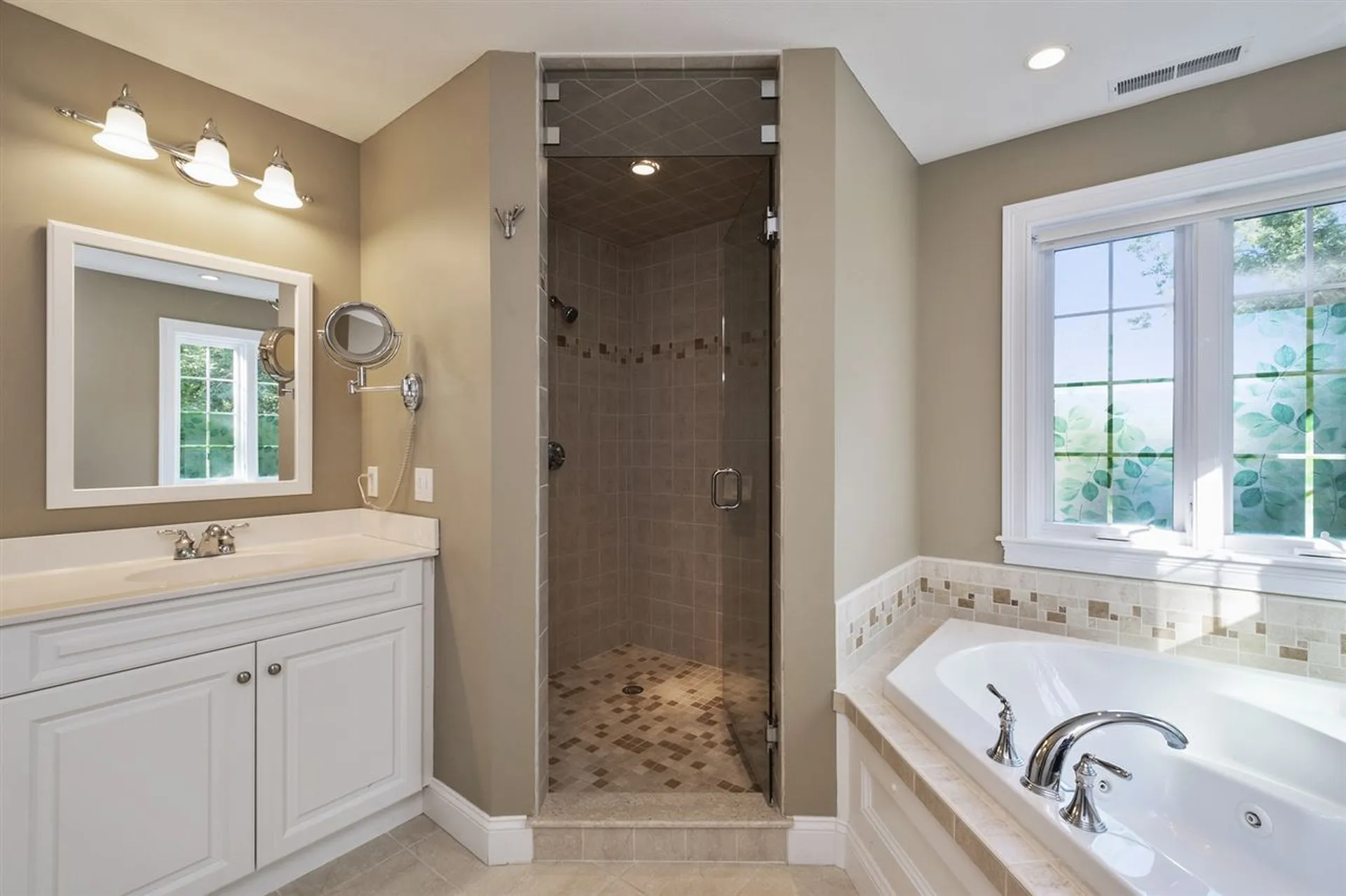 4 Emerson Road Concord NH 03301