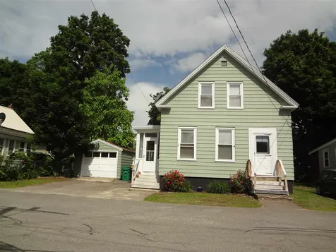15 Gagne Street Rochester NH 03867
