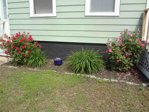 15 Gagne Street Rochester NH 03867