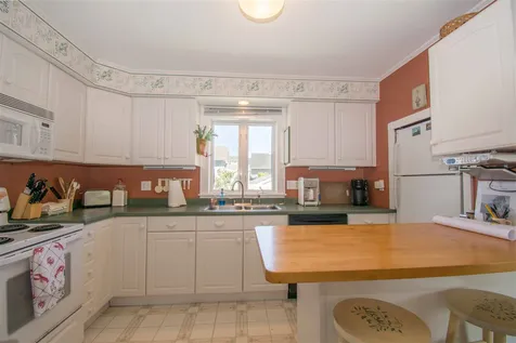 2 Willow Avenue York ME 03909