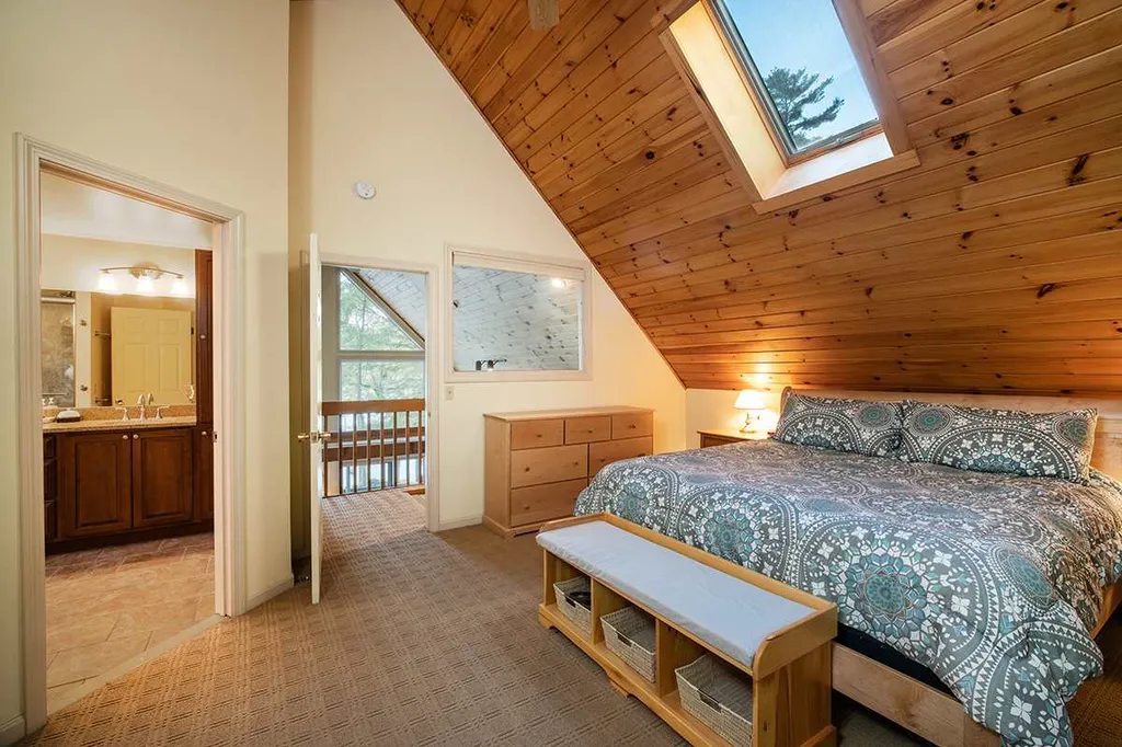 24 Harris Road Meredith NH 03253-6920