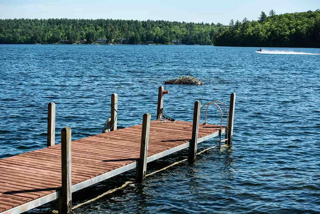 24 Harris Road Meredith NH 03253-6920
