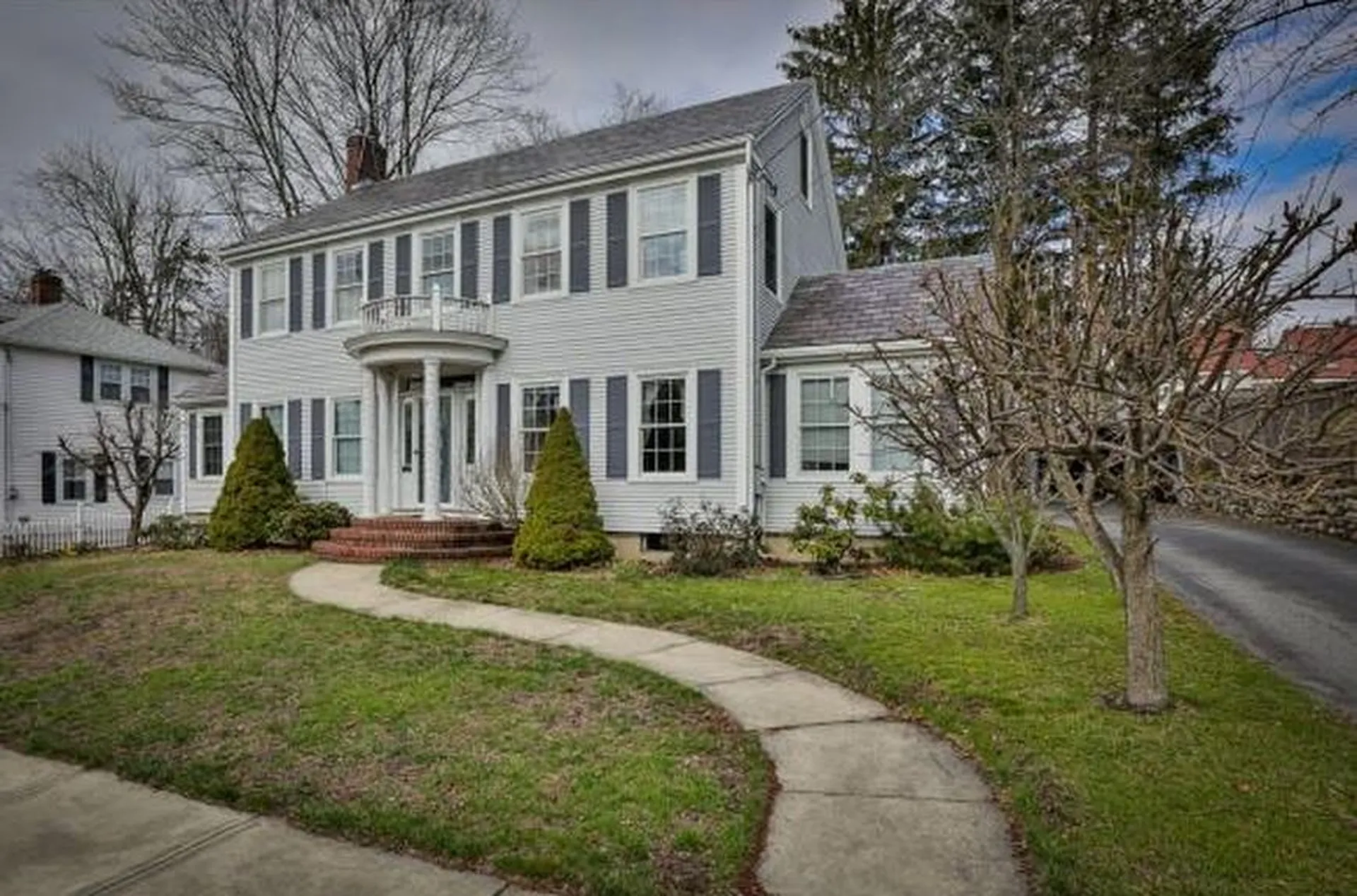 7 Bennett Street Nashua NH 03064