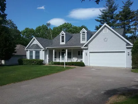 28 Falcon Way Hales Location NH 03860