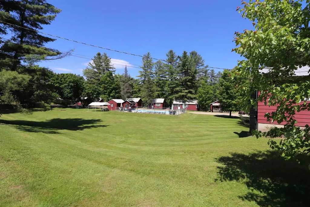 36 Main Street Woodstock NH 03262
