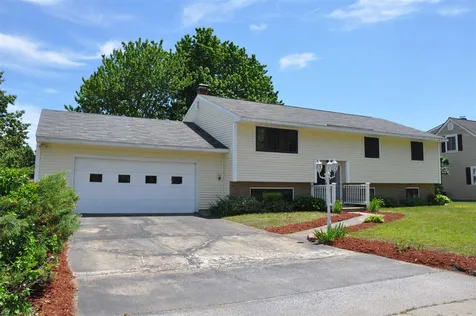 400 Westwood Drive Manchester NH 03103