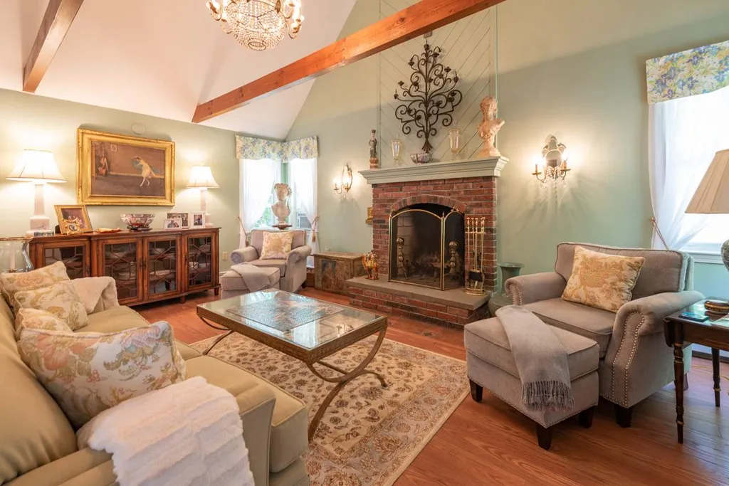 224 Mcmanus Road Wolfeboro NH 03894