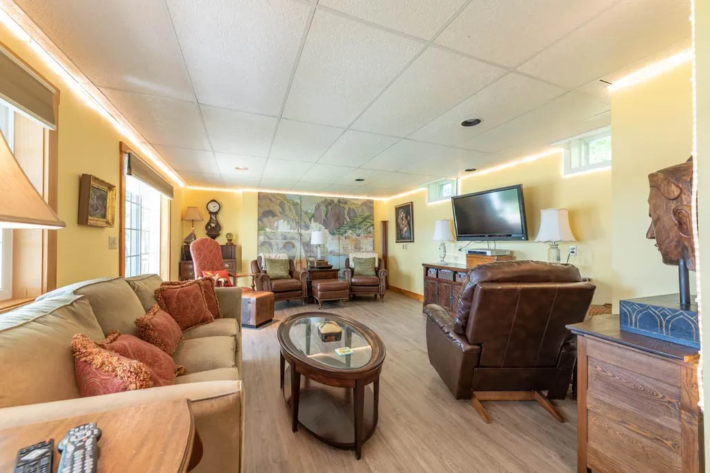 224 Mcmanus Road Wolfeboro NH 03894