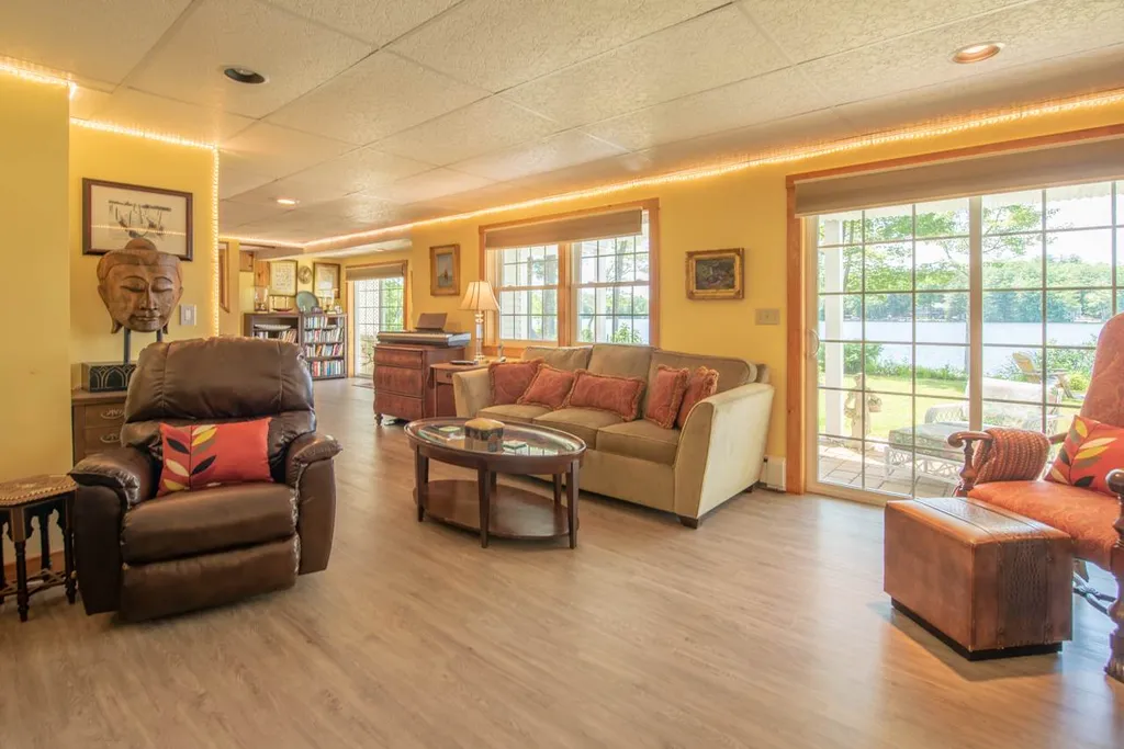 224 Mcmanus Road Wolfeboro NH 03894