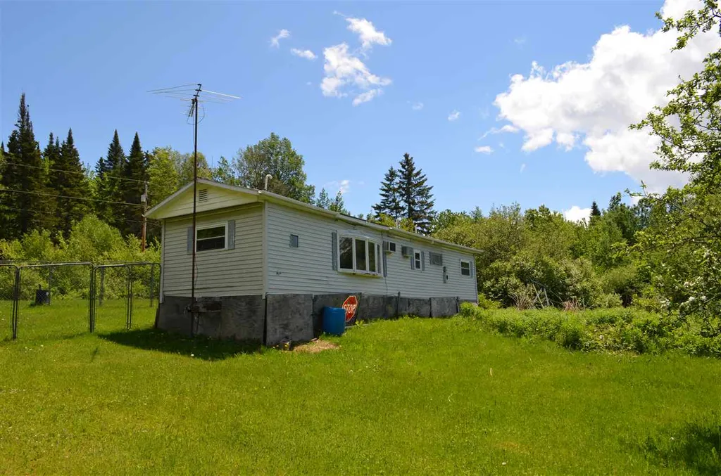 135 Griffin Road Stewartstown NH 03576