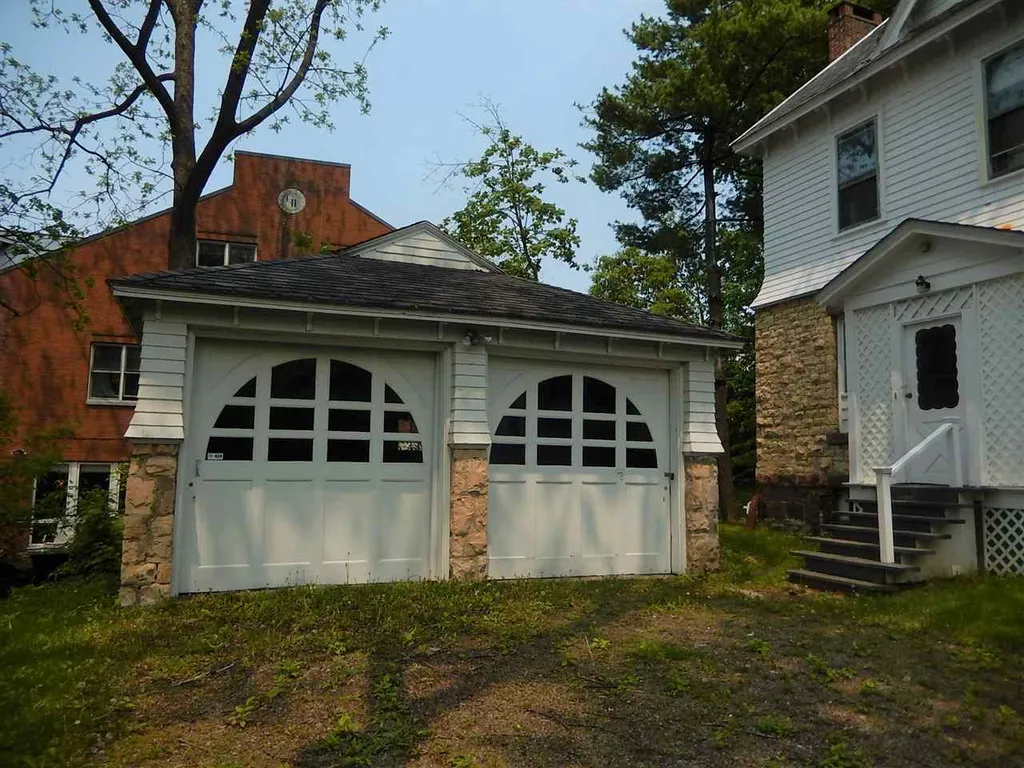 60 Adams Street Burlington VT 05401