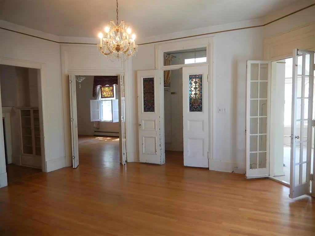 60 Adams Street Burlington VT 05401