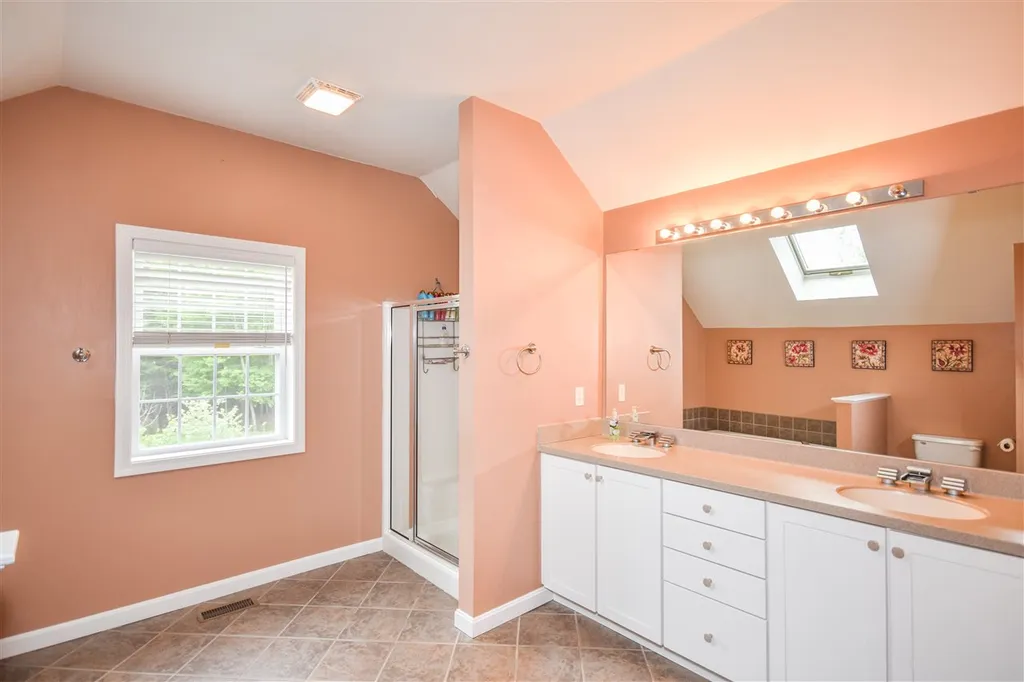 62 Quaker Lane Dover NH 03820