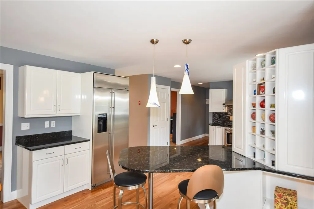 62 Quaker Lane Dover NH 03820