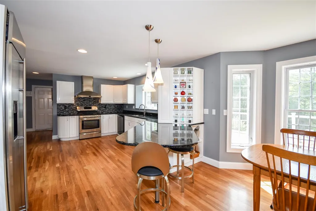 62 Quaker Lane Dover NH 03820