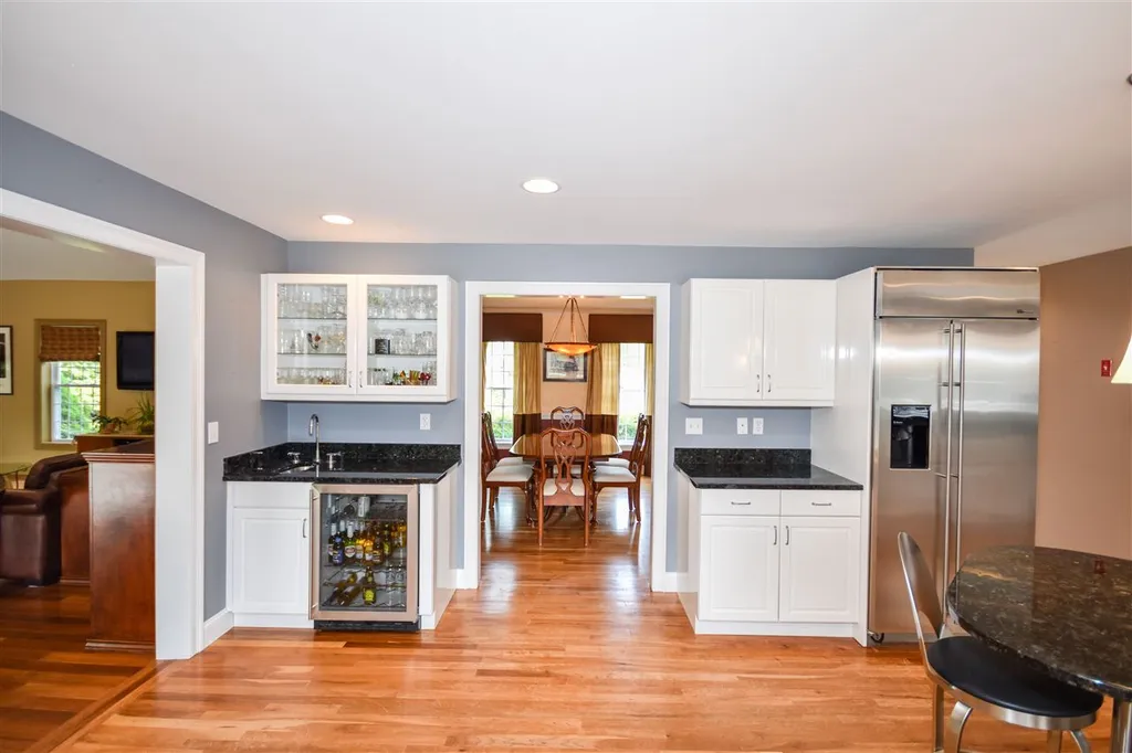 62 Quaker Lane Dover NH 03820