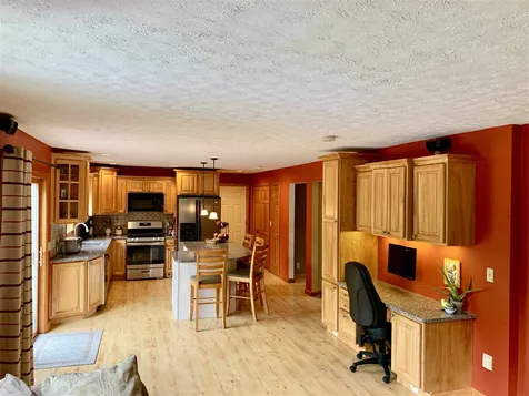 19 Bockes Road Londonderry NH 03053