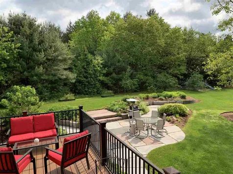 19 Bockes Road Londonderry NH 03053