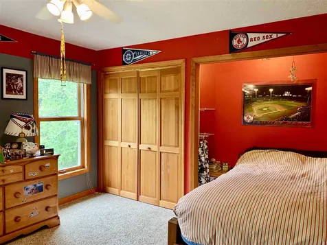 19 Bockes Road Londonderry NH 03053