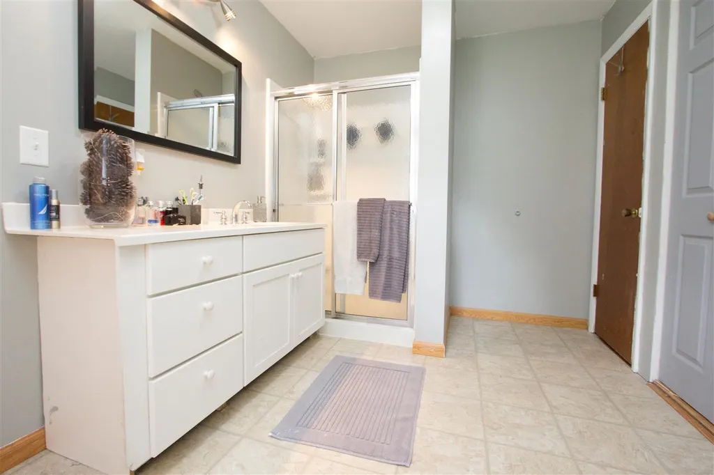41 Lori Lane Burlington VT 05408