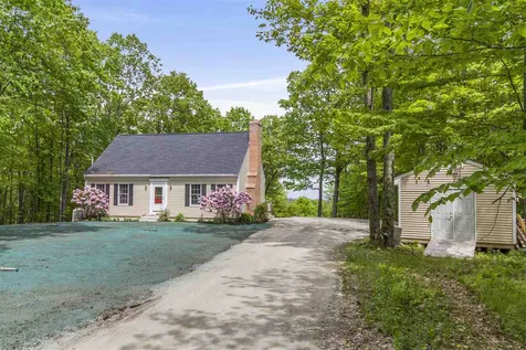 274 Chestnut Hill Road New Boston NH 03070