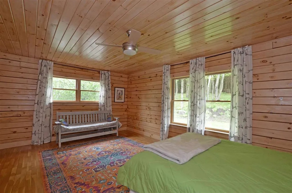 204 Center Road Hyde Park VT 05655