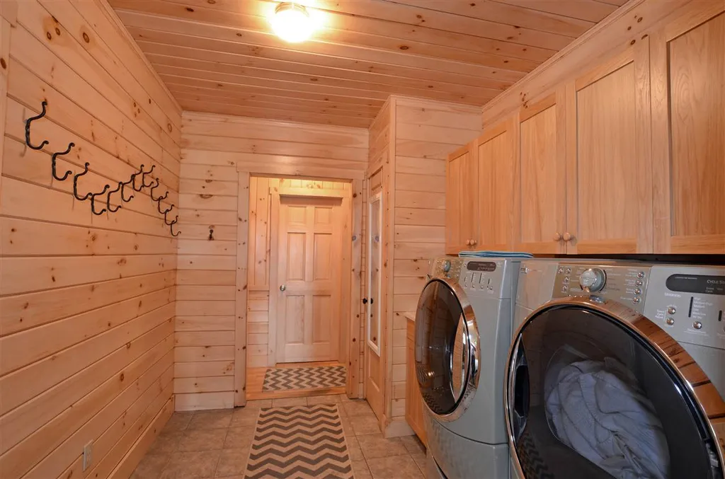 204 Center Road Hyde Park VT 05655
