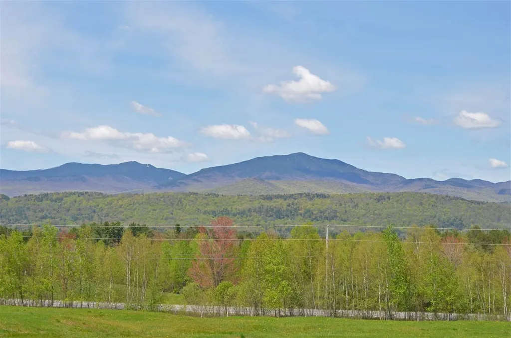204 Center Road Hyde Park VT 05655